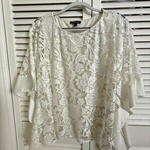 Prelude Kimono-Style Lace Top | GORGEOUS ON | Size L